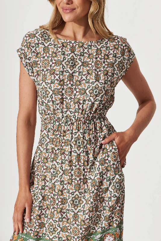 Darcy Dress In Khaki Border Print