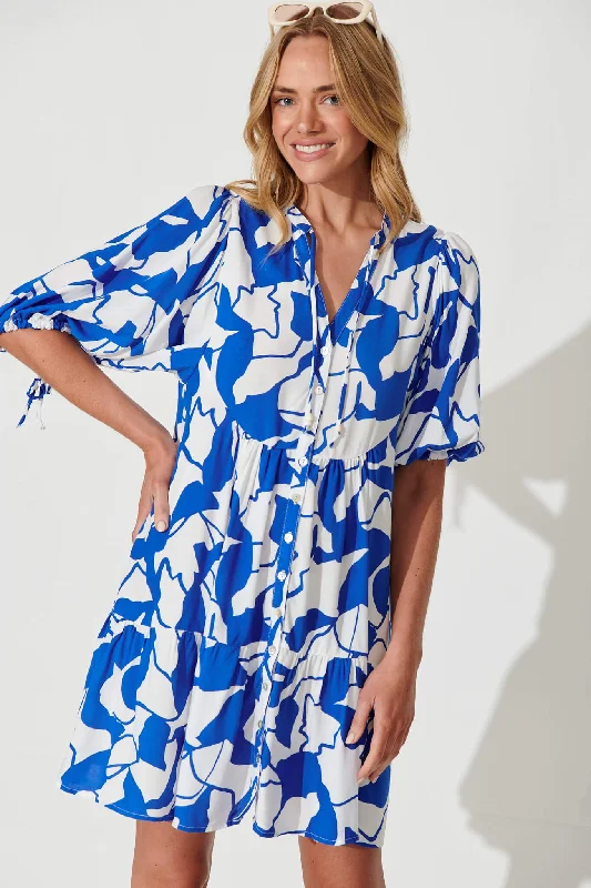 Emelyn Smock Dress In White With Cobalt Print