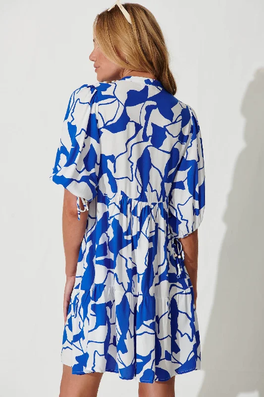 Emelyn Smock Dress In White With Cobalt Print