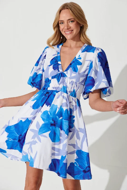 Geri Dress In White With Blue Flower Print