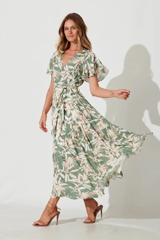 Heidi Maxi Dress In Green Leaf Print