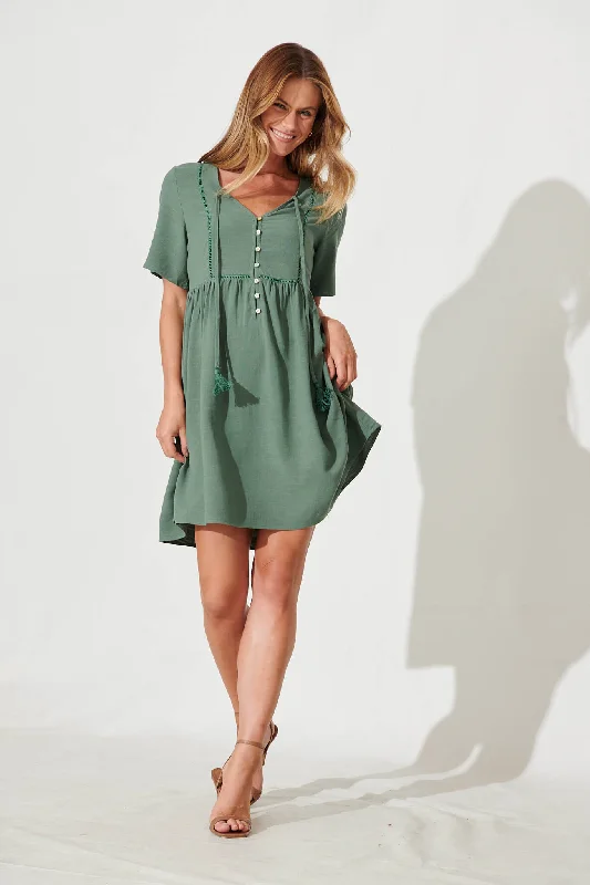 Nancy Smock Dress In Khaki Linen Blend