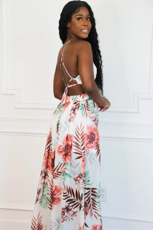 Destination Darling Cutout Maxi Dress: White Multi