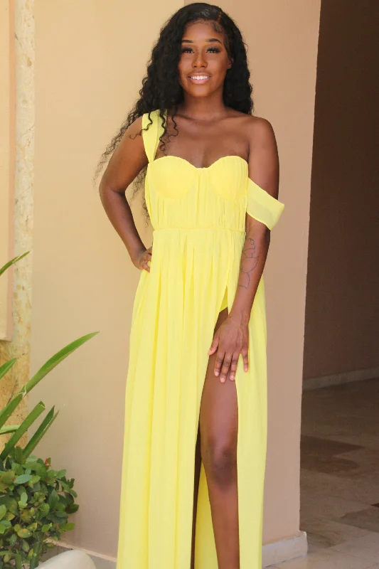 She's a Dream Chiffon Maxi Dress: Bright Yellow