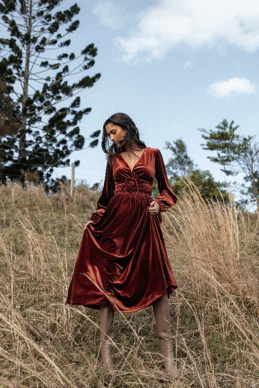 Buy More, Pay Less!Cece Velvet Long Sleeve Maxi Dress - Rust