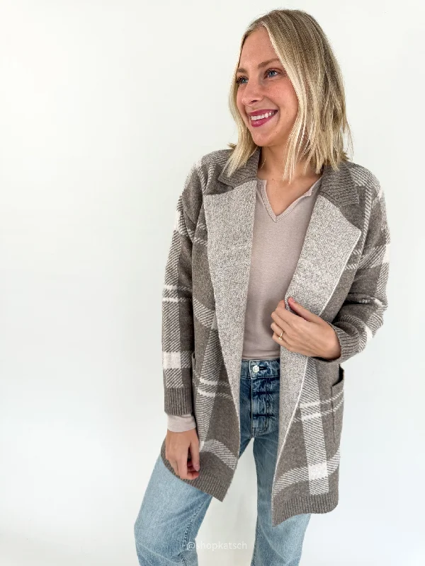 Limited Stock Available!Chelsea Oversized Plaid Jardigan