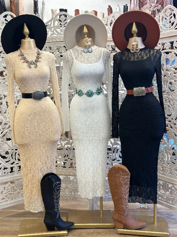 Today Only – Don’t Miss It!Lace Long Sleeve Maxi Dress- Stretchy