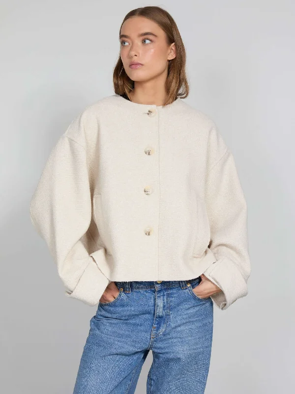 Snag the Best Prices Now!SOPHIE JACKET - CREME