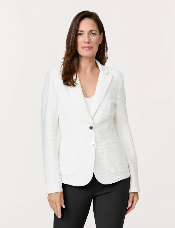 Steals and Deals Await!Textured Jacket