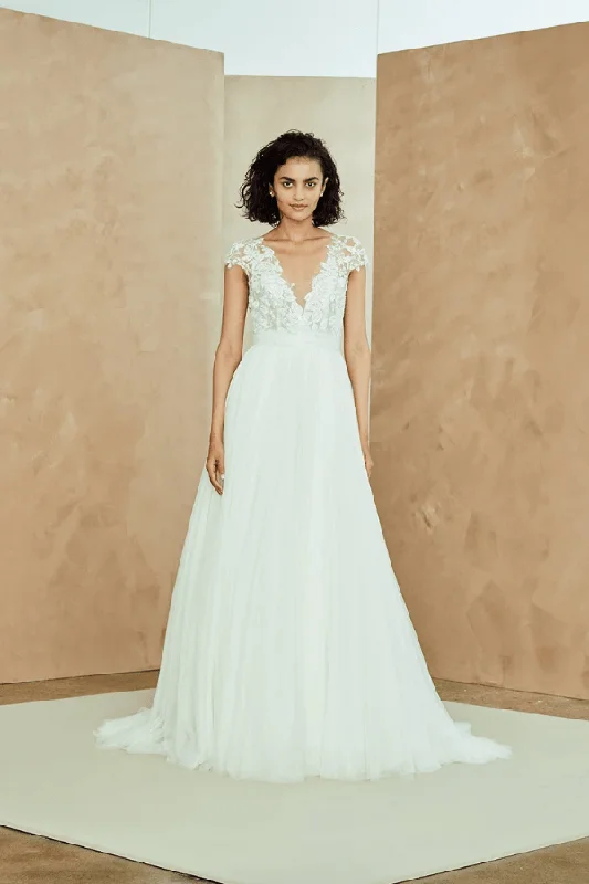 Your Discount is Waiting!Amsale Danielle - Size 4