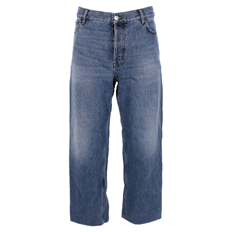 Score Huge Discounts Today!Balenciaga 3/4 Regular Fit High-Rise Denim Pants in Blue Cotton Score Huge Discounts Today!Balenciaga 3/4 Regular Fit High-Rise Denim Pants in Blue Cotton