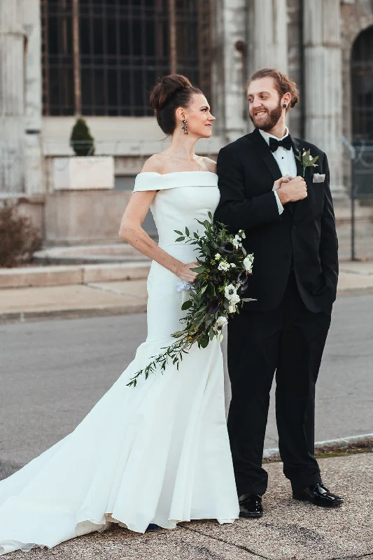 Special Discounts Inside!Fold Off-the-shoulder Mermaid Wedding Dress Satin Train