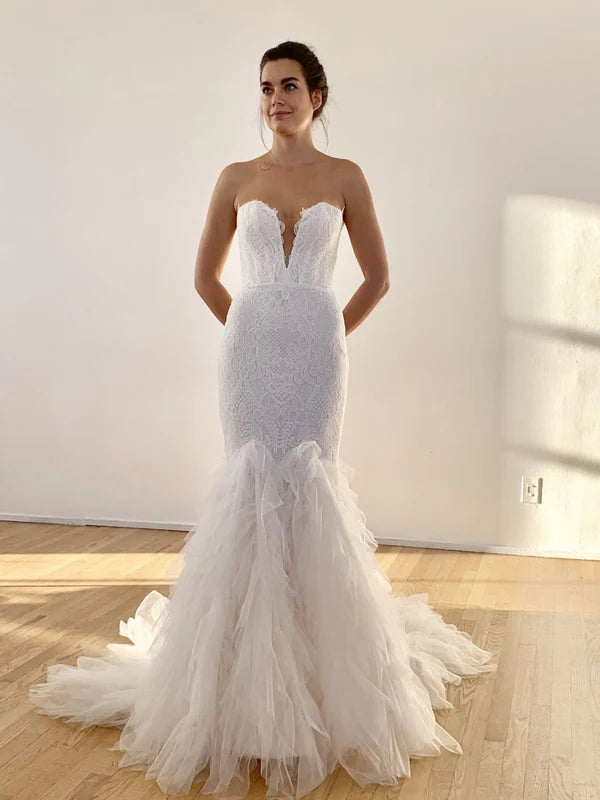 Incredible Savings Inside!Ines Di Santo Miranda