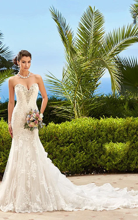Hurry! While Supplies Last!Martina (H1618)