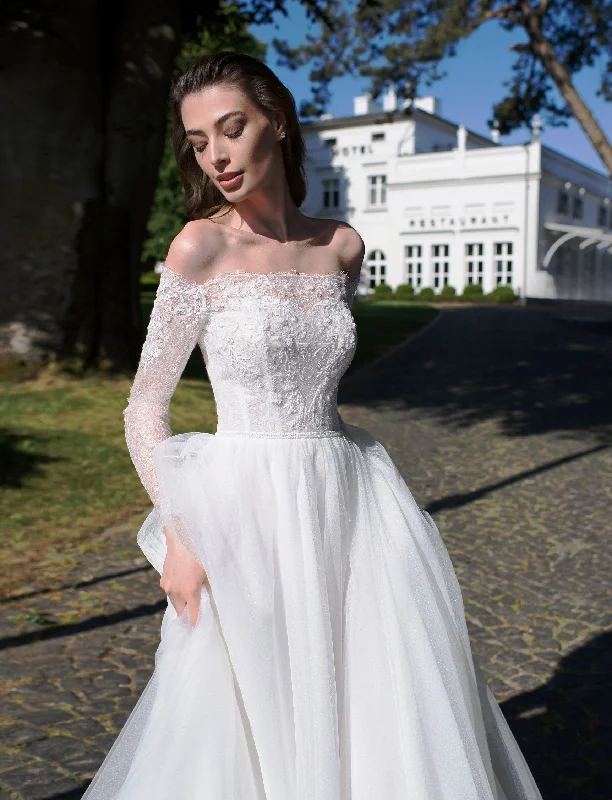 The Best Deals Won’t Wait!Off-Shoulder A-Line Long Sleeve Bridal Gown