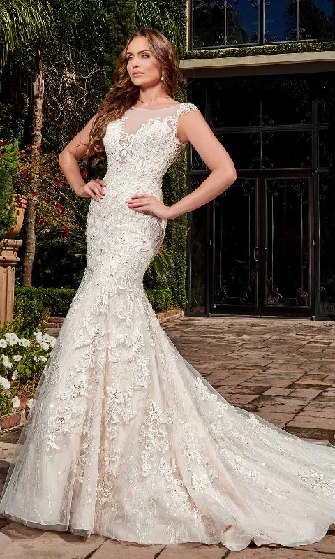 Stock Up and Save!Rachel Allan - M772 Illusion Yoke Embellished Lace Mermaid Bridal Gown Stock Up and Save!Rachel Allan - M772 Illusion Yoke Embellished Lace Mermaid Bridal Gown