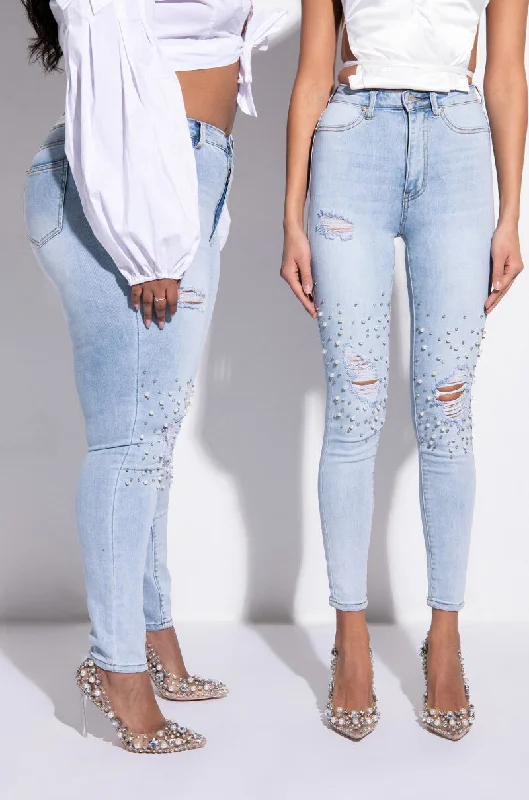 Upgrade for Less!SEXY DENIM HIGH RISE DENIM