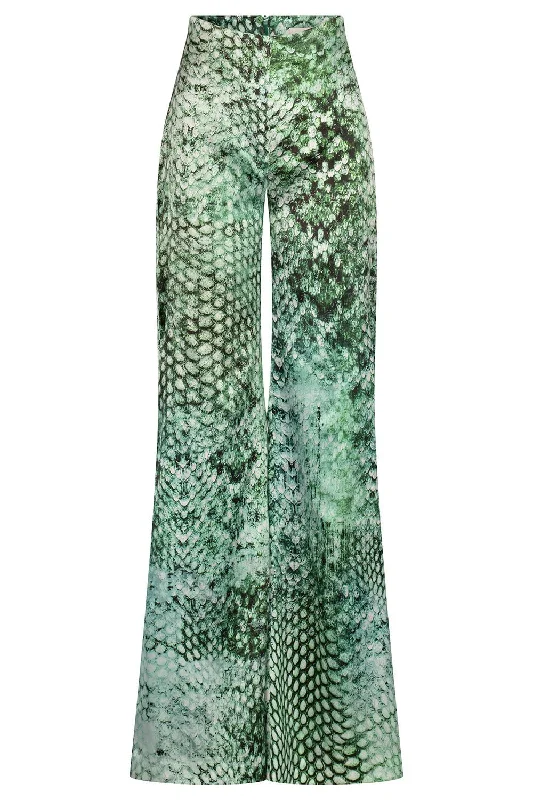 Unlock Huge Savings Now!Andie Pant