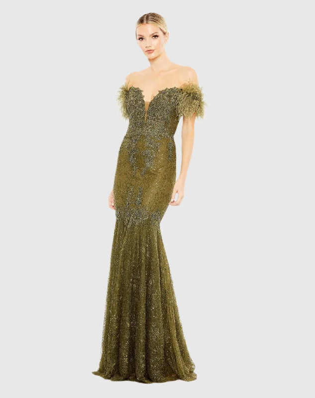 Everything Must Go!Feathered Crystal Embellished Sleeveless Gown