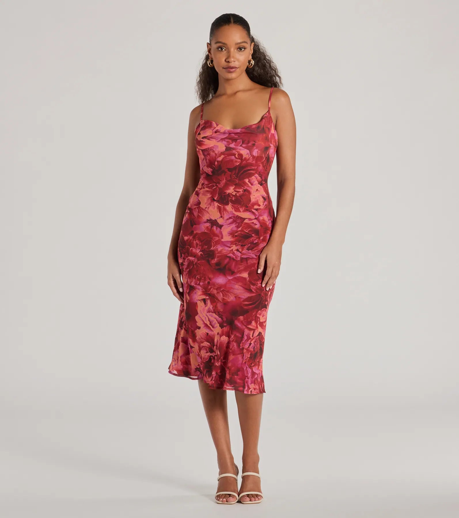 Save Up to 50% Off!Looking Pretty In Floral Chiffon Midi Dress