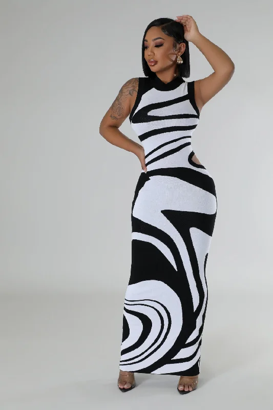 Get More, Spend Less – Shop Now!Monochrome Muse Dress