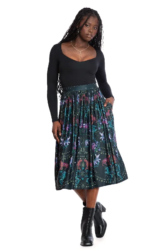 Huge Savings – Act Now!Carousel Slinky Pocket Skirt