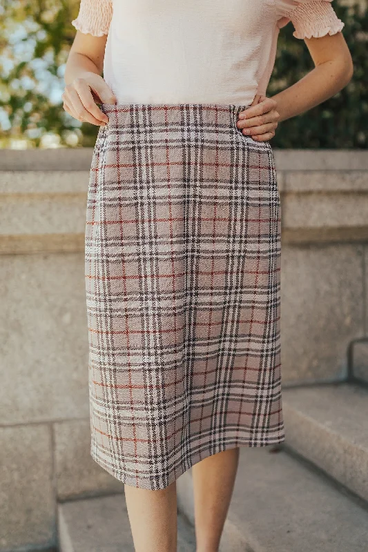 Get More for Less!Carrie Skirt Rust Tartan