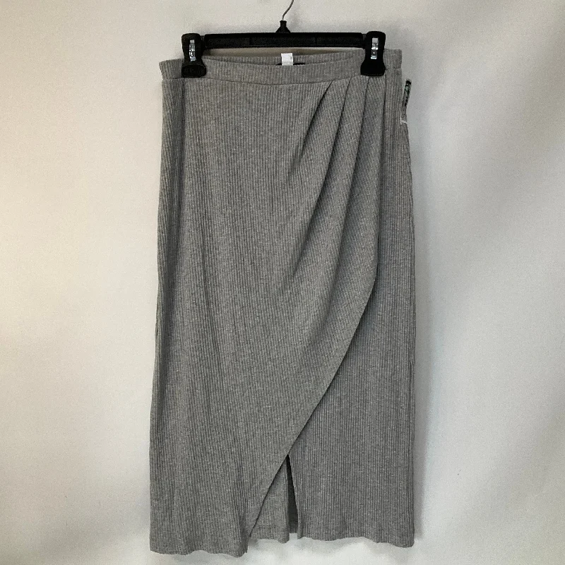 Hot Deals You Can’t Resist!Skirt Midi By Cma In Grey, Size: M