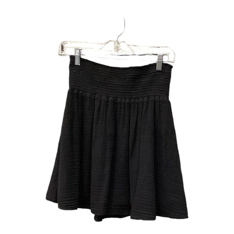 Find Your Perfect Deal Today!Skirt Mini & Short By Michael Stars In Black, Size: S
