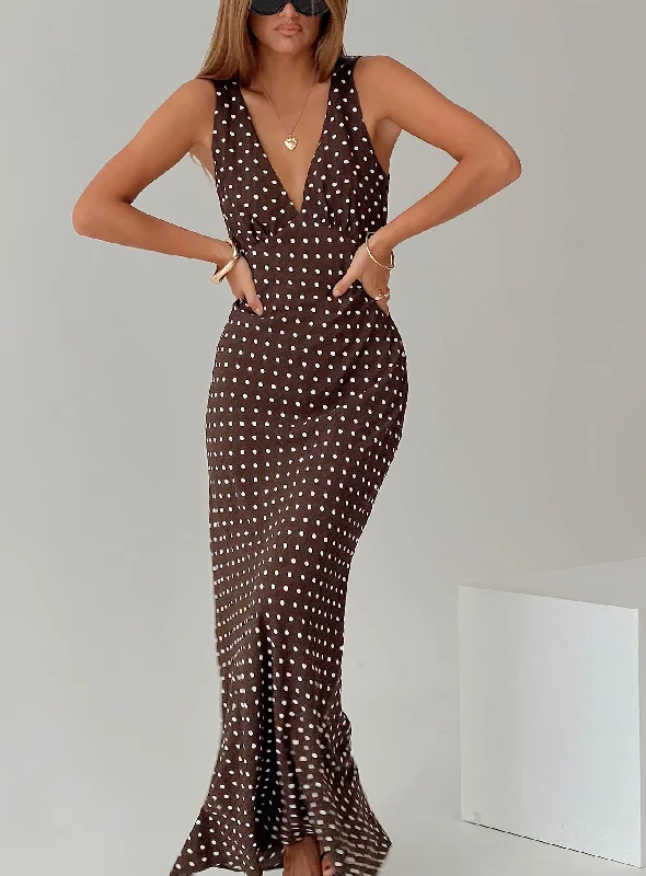 Grab Yours Before It’s Too Late!Nellie Maxi Dress Brown Polka Dot