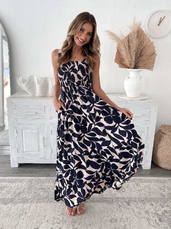 Flash Deals – Act Quickly!Raelynn Dress - Navy Print