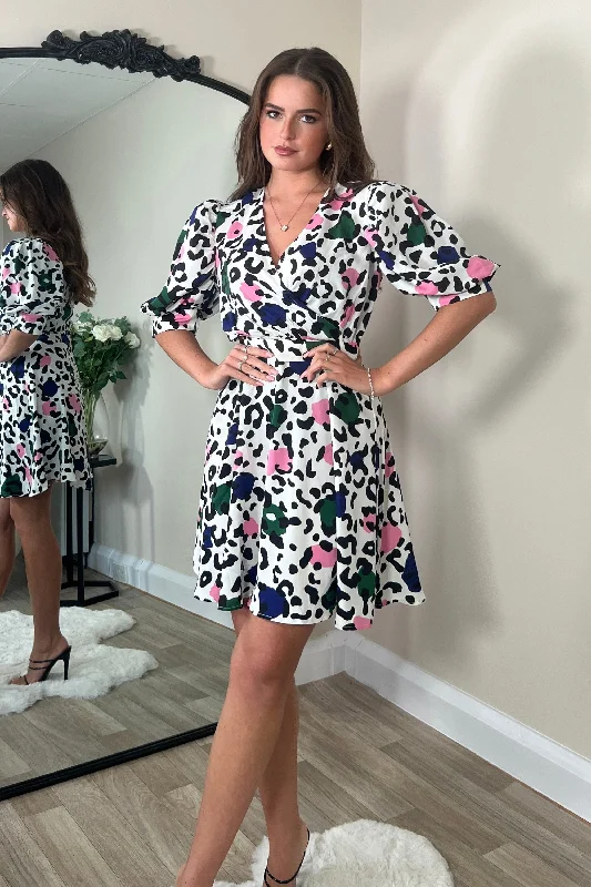Your Favorite Sale is Back!Elise Puff Sleeves Skater Dress Pink Animal